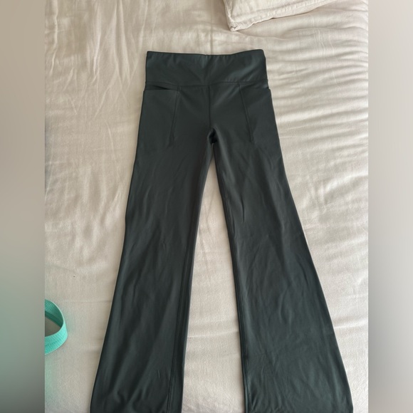 GAP Pants - GAP Yoga Pants